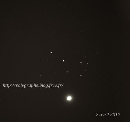 Venus_Pleiades_2avril2012.png